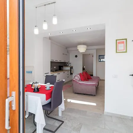 Purple Flower Apartment Cala Gonone